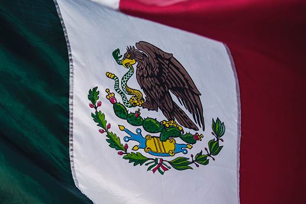 Image: Tim Mossholder México bandera